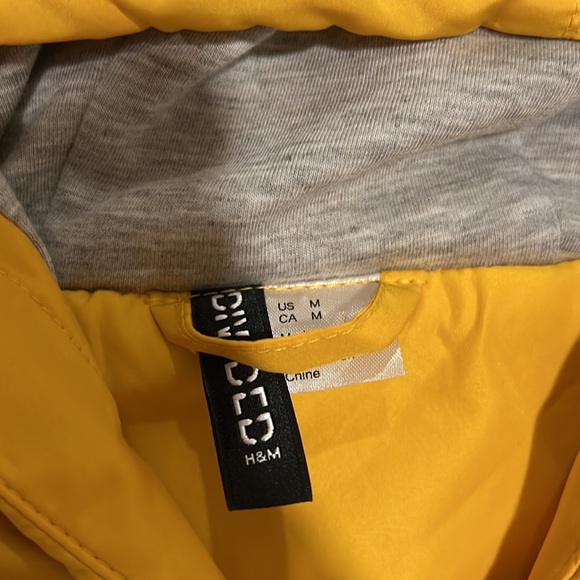 Yellow lightweight jacket - Picture 5 of 5